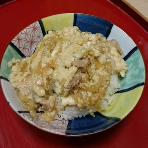 卵１個でとろとろ♪玉子丼